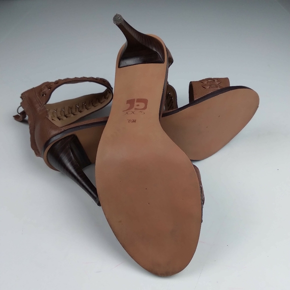 Joe's jeans ankle strap 3 in.heels size 7.5  medium  brown /tan leather. - Picture 5 of 9